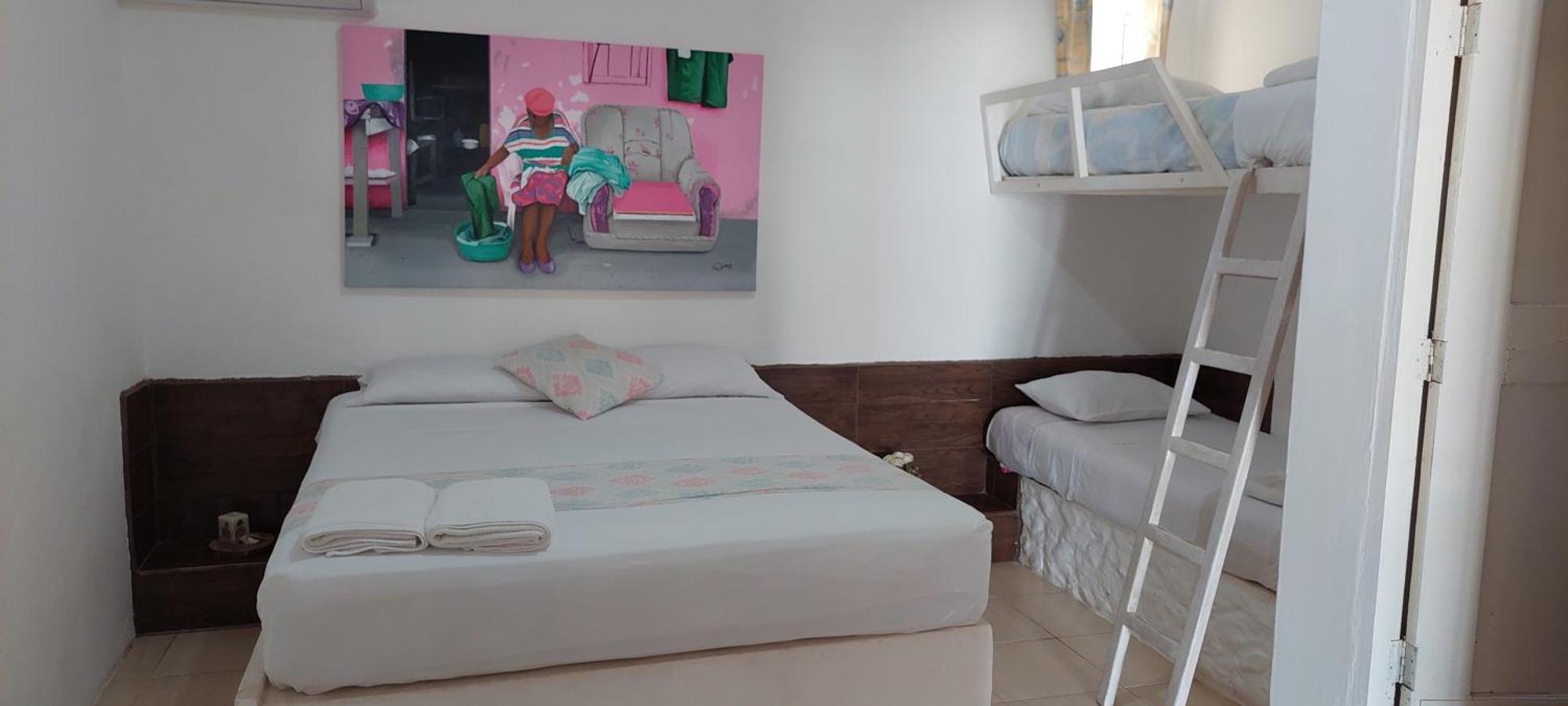 Hotel Caramba Hospedaje Tonsupa Habitación foto