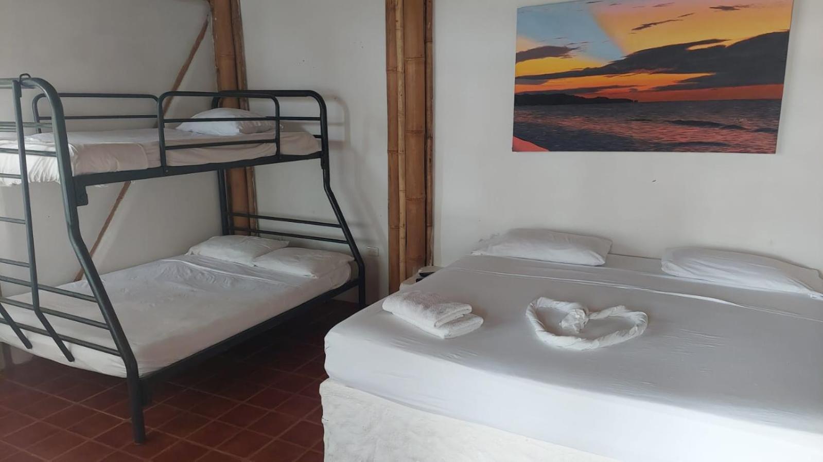 Hotel Caramba Hospedaje Tonsupa Habitación foto